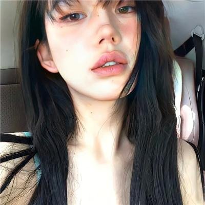 露滴桃花日夜春